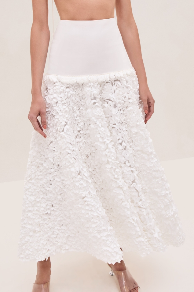 Risi White 3D Flower Cluster Skirt Set