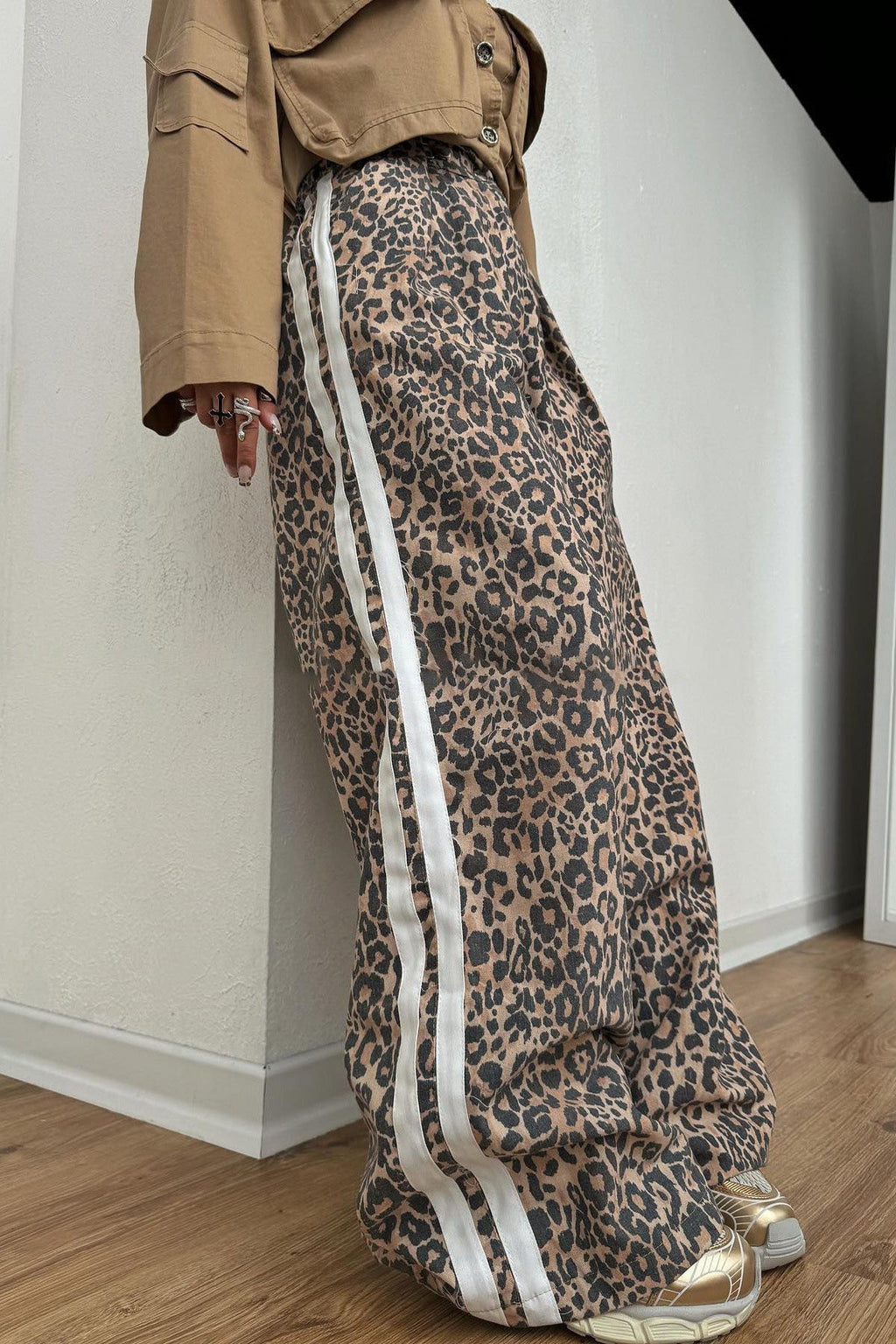 Street Style Leopard Stripe Baggy Pants