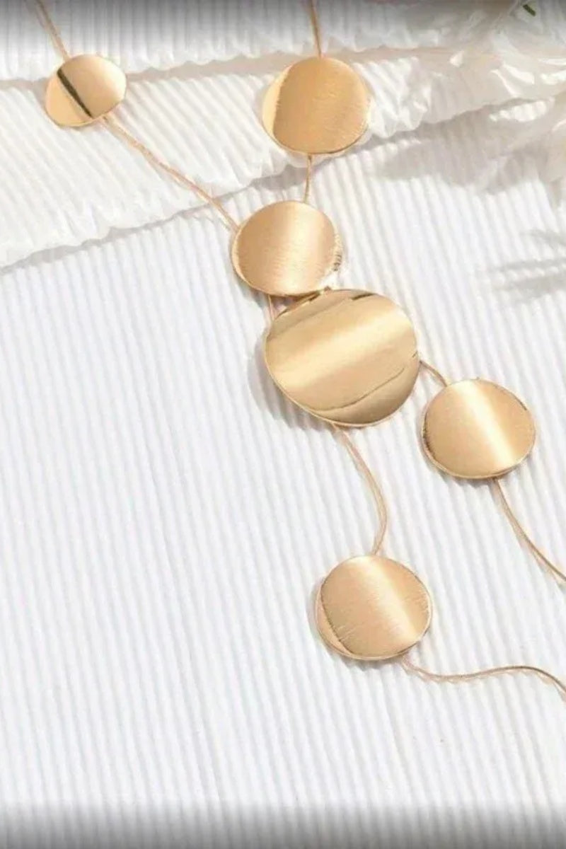 Noira Luxe Circle Drop Necklace