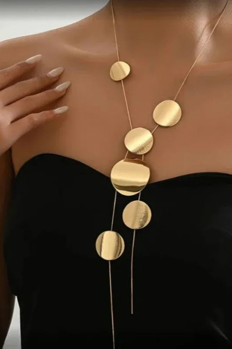 Noira Luxe Circle Drop Necklace